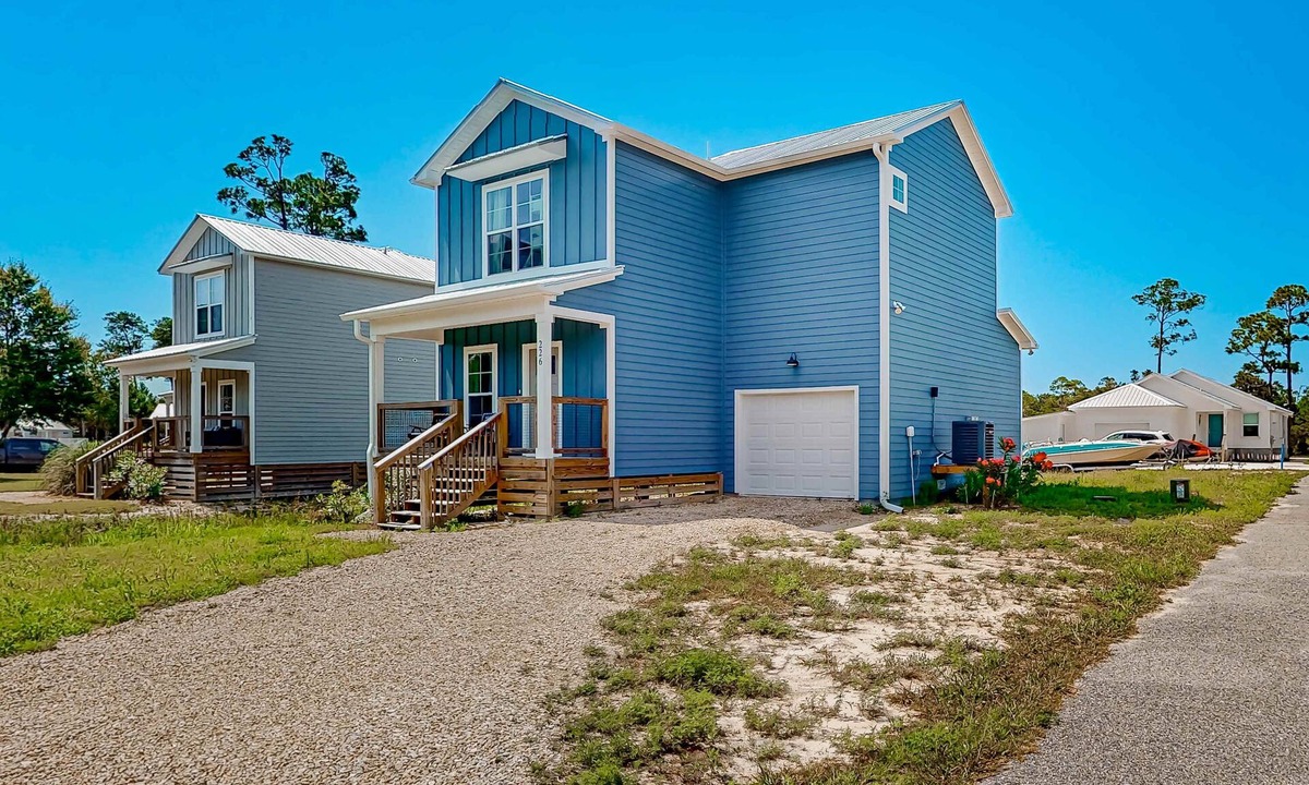 Carrabelle House | Dog-Friendly Home with WIFI and Washer-Dryer, stunning lake views