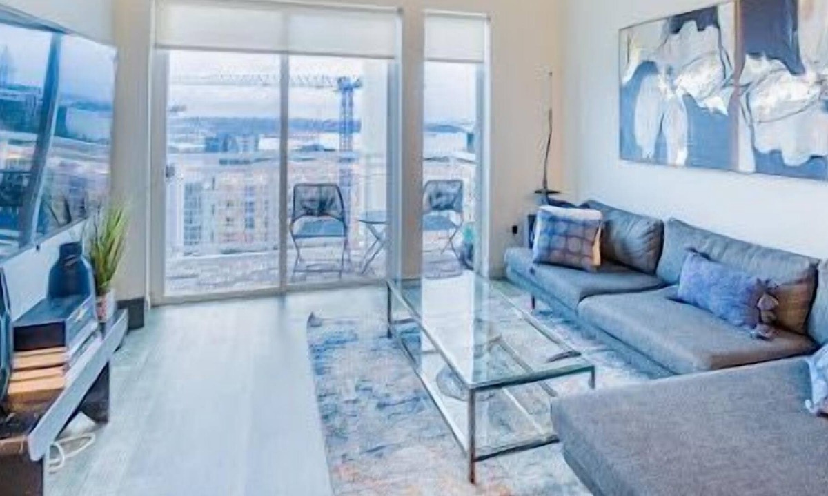 Yesler Terrace Apartment | Downtown Seattle apartment next to the stadiums