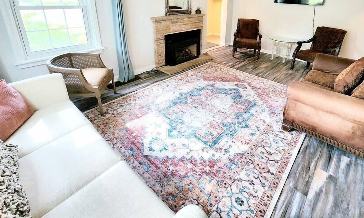 Smithfield House | Dream Vacation Cottage!