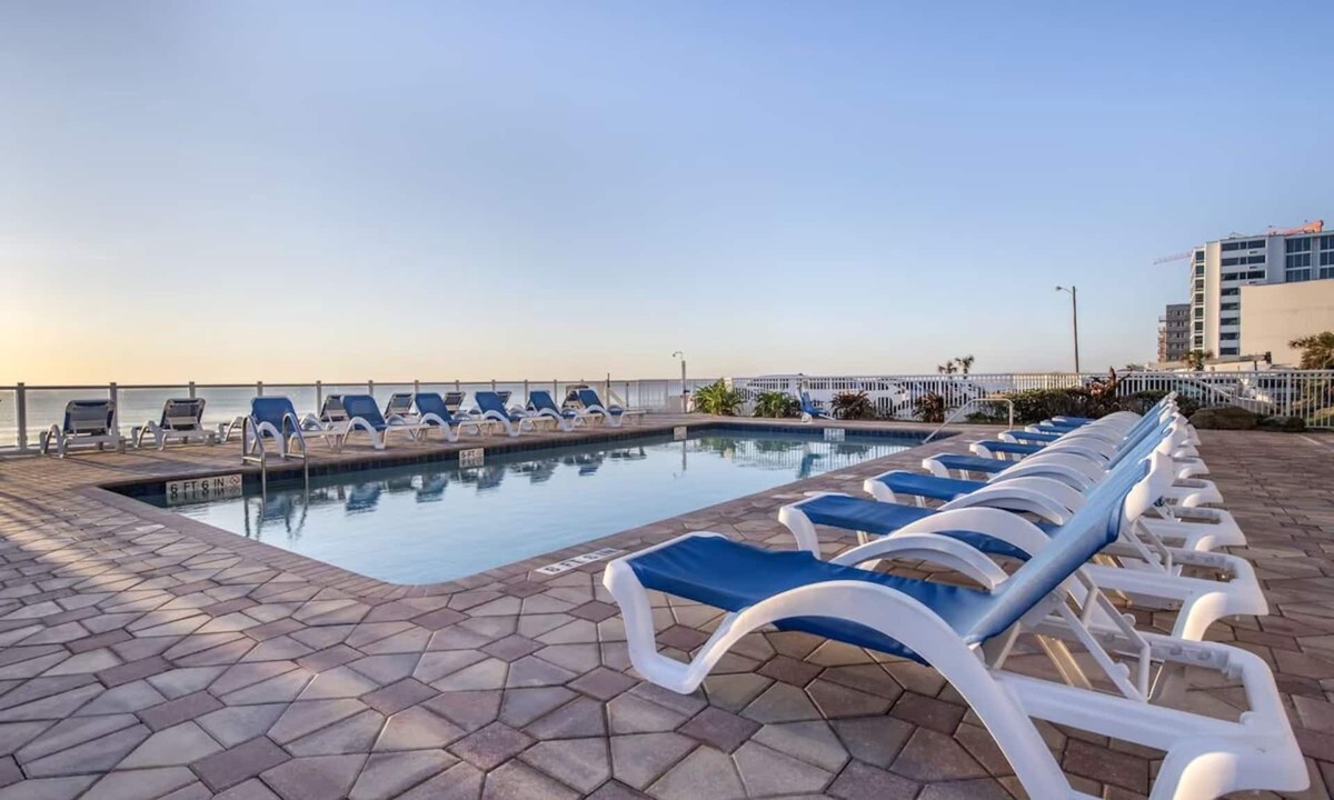Seabreeze Park Hotel | Drift Away in Peace | Serene Beachfront Retreat Designed for Pure Relaxation