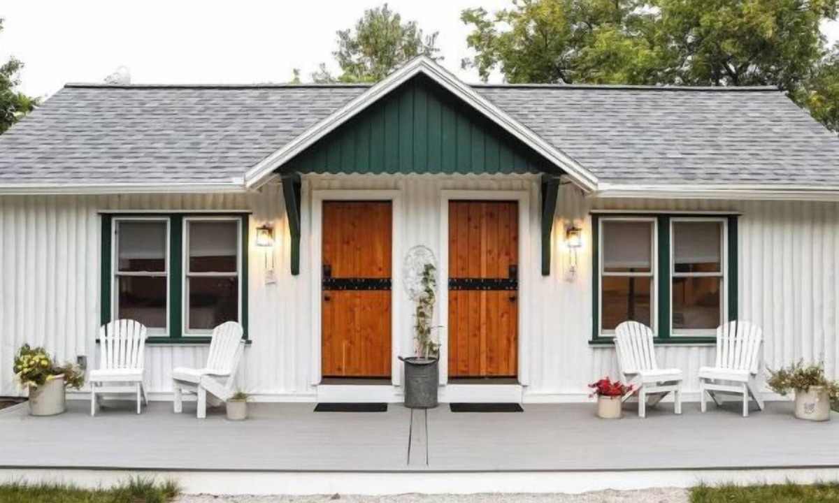 Ellison Bay Cottage | Edward L Ryerson at the Griffin Inn