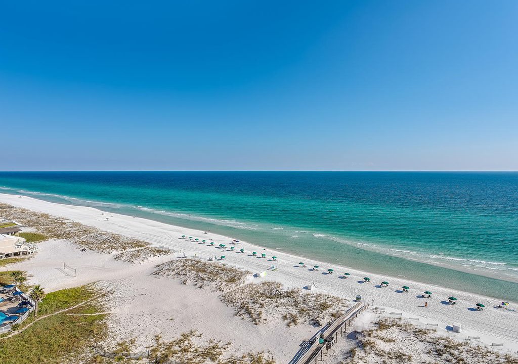 Villa Primera Condo | EI-1208 Emerald Isle 3B Condo 12th Floor