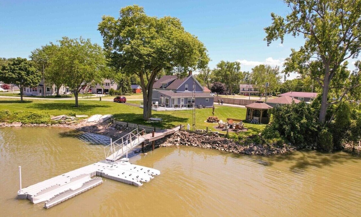 Gypsum House | Five bedroom in United States of America, Sandusky
