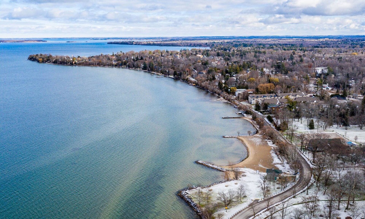 Jacksons Point Cottage | Franklin Beach House, Jackson's Point
