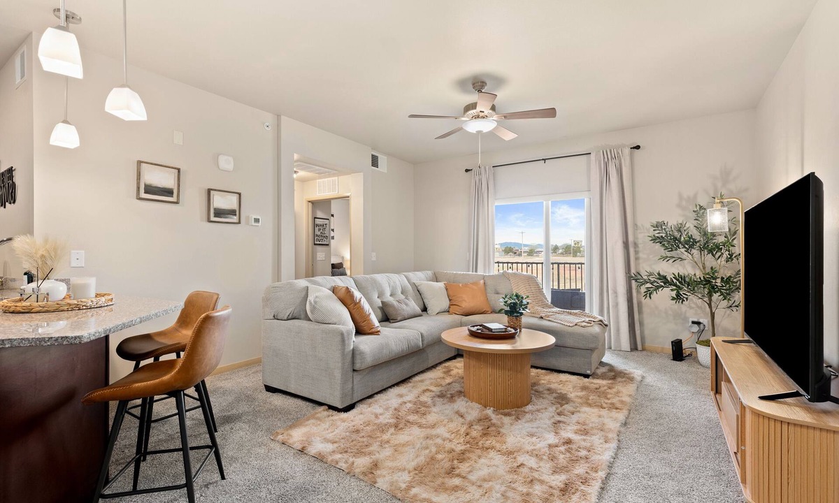 Colonial Pine Hills Apartment | Gateway to the Black Hills