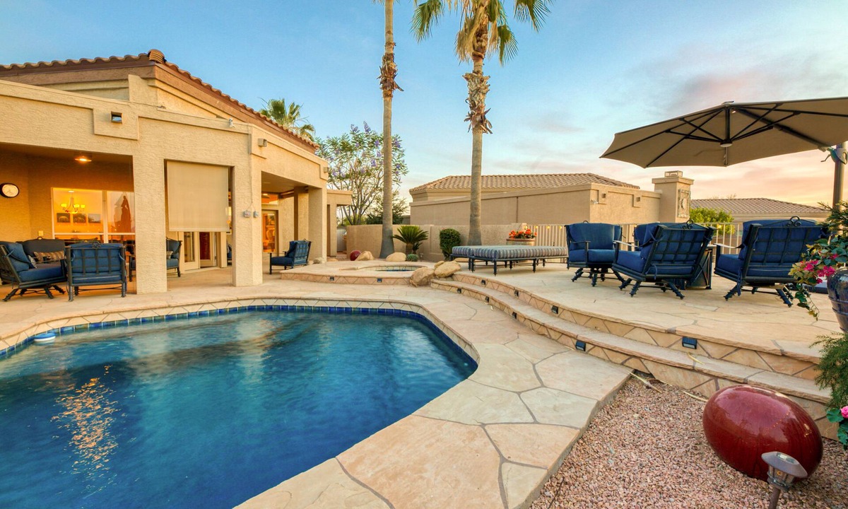 Red Mountain Ranch House | Golf Course Home with Private Pool & Spa, Backyard Putting Green, & Fast WiFi