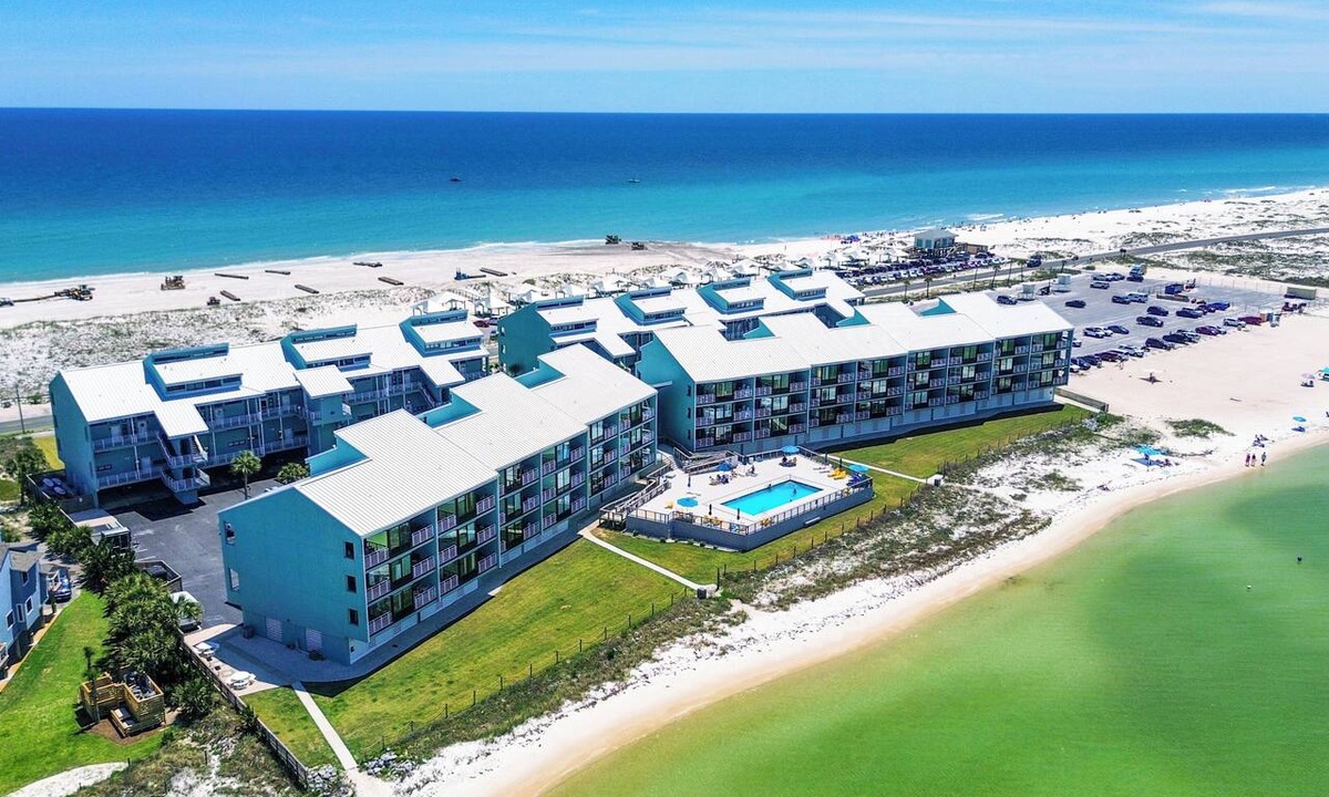 Pensacola Beach Condo | Gulf View Condo with Easy Access to Gulf, Sound and Pool.