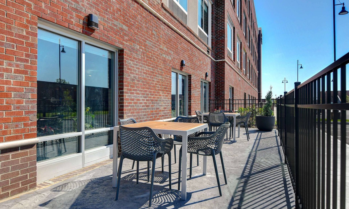 Canal Winchester Hotel | Hampton Inn & Suites Canal Winchester Columbus