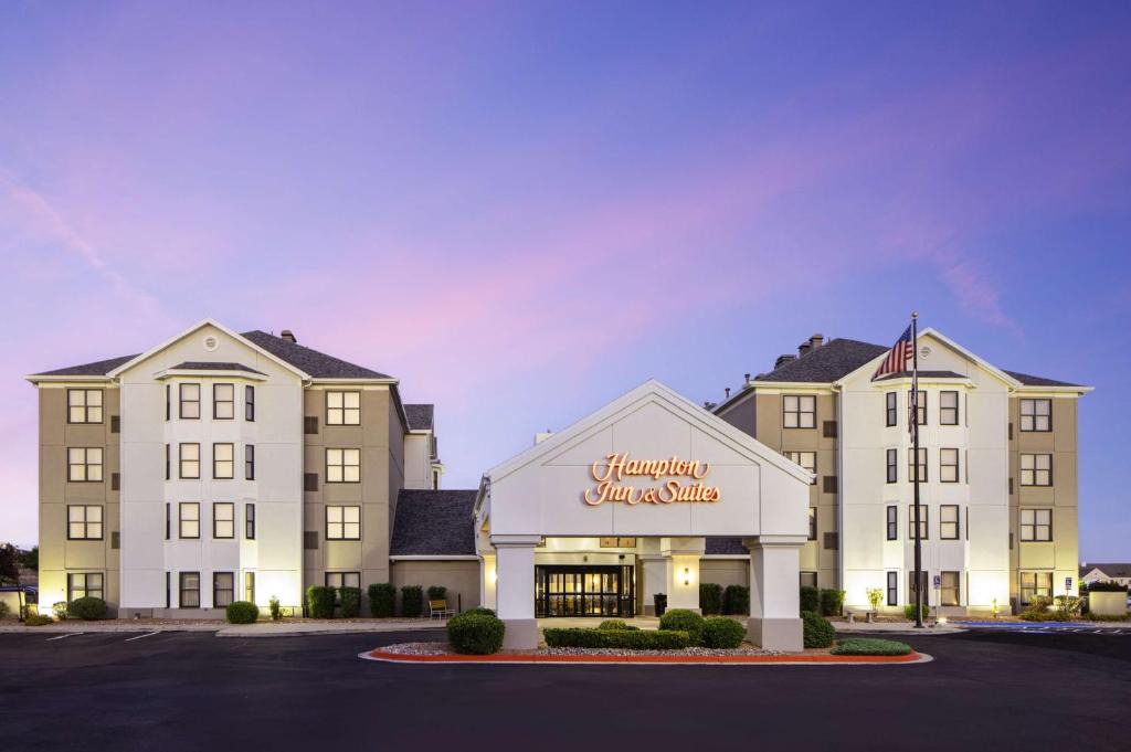 Biggs Field Hotel | Hampton Inn & Suites El Paso-Airport