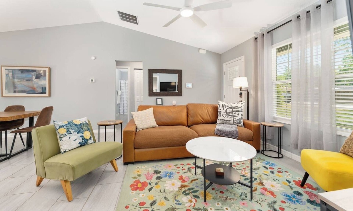 Ocala House | Happy Daze Ocala | Peaceful Stay Minutes from WEC