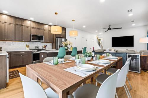 East Pensacola Heights House | Heights House Upscale Retreat Close to Dwntwn & Beach