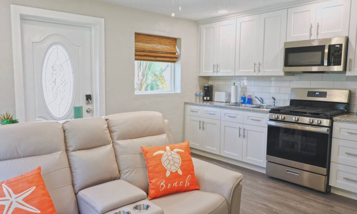 Boardwalk House | Hidden Beach Bungalow - Walking distance to the beach, shops and great eats!