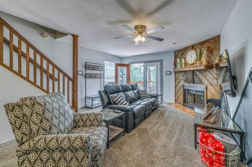 Ruidoso House | Hike, Golf & Explore: Ruidoso Retreat w/Deck!