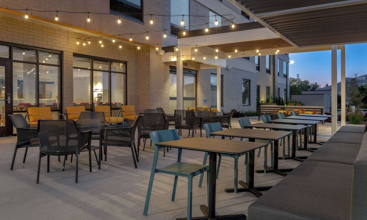 Sheboygan Hotel | Home2 Suites By Hilton Sheboygan