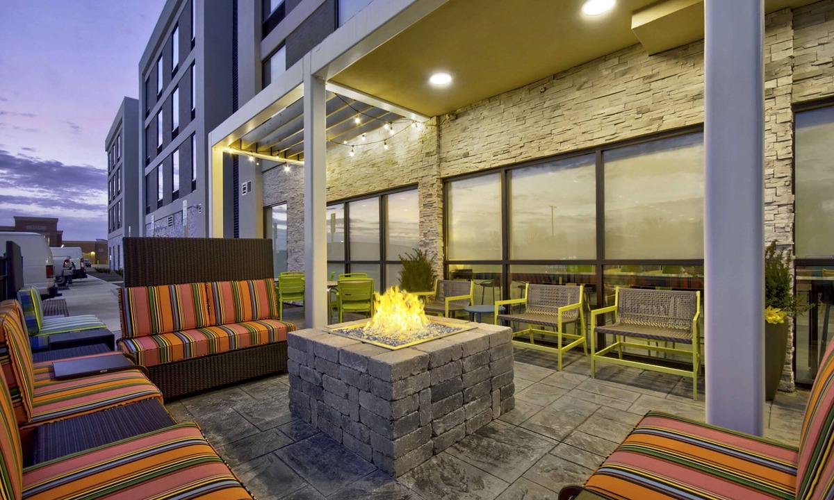 Whitestown Hotel | Home2 Suites By Hilton Whitestown Indianapolis NW