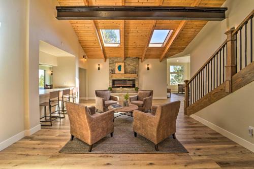 Reno House | Hot Tub, Pool Table: Luxe Reno Chalet w/Mtn View!
