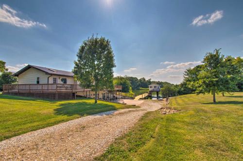 Mount Sterling House | Idyllic Mt Sterling Retreat w/Private Lake!