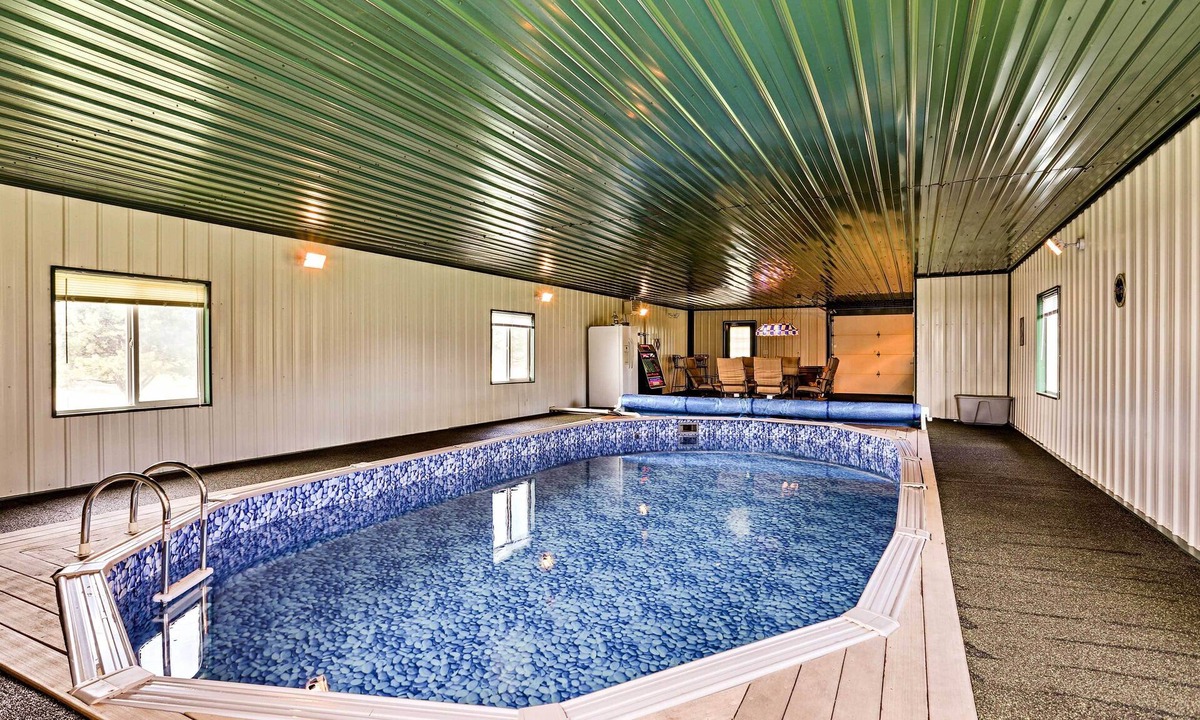 Hermosa House | Indoor Pool & Games: 'Box Canyon Lodge' in Hermosa