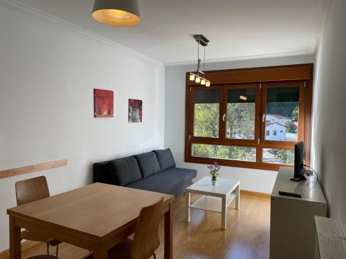 Felechosa Apartment | La Cuenca, Edificio Los Molinos