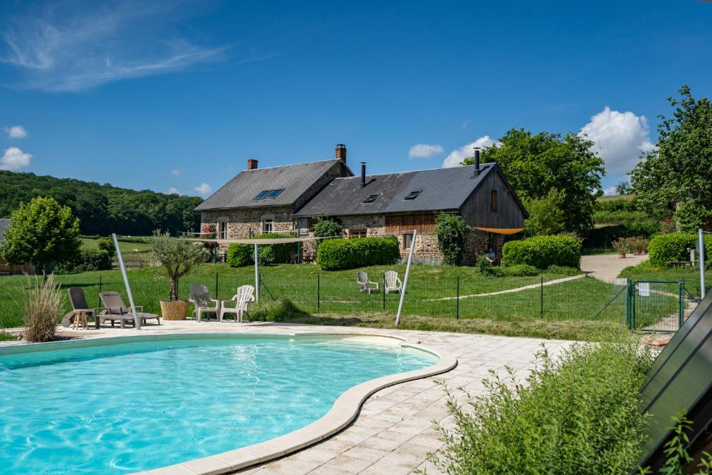 Chiddes House | La Vallee des Elements