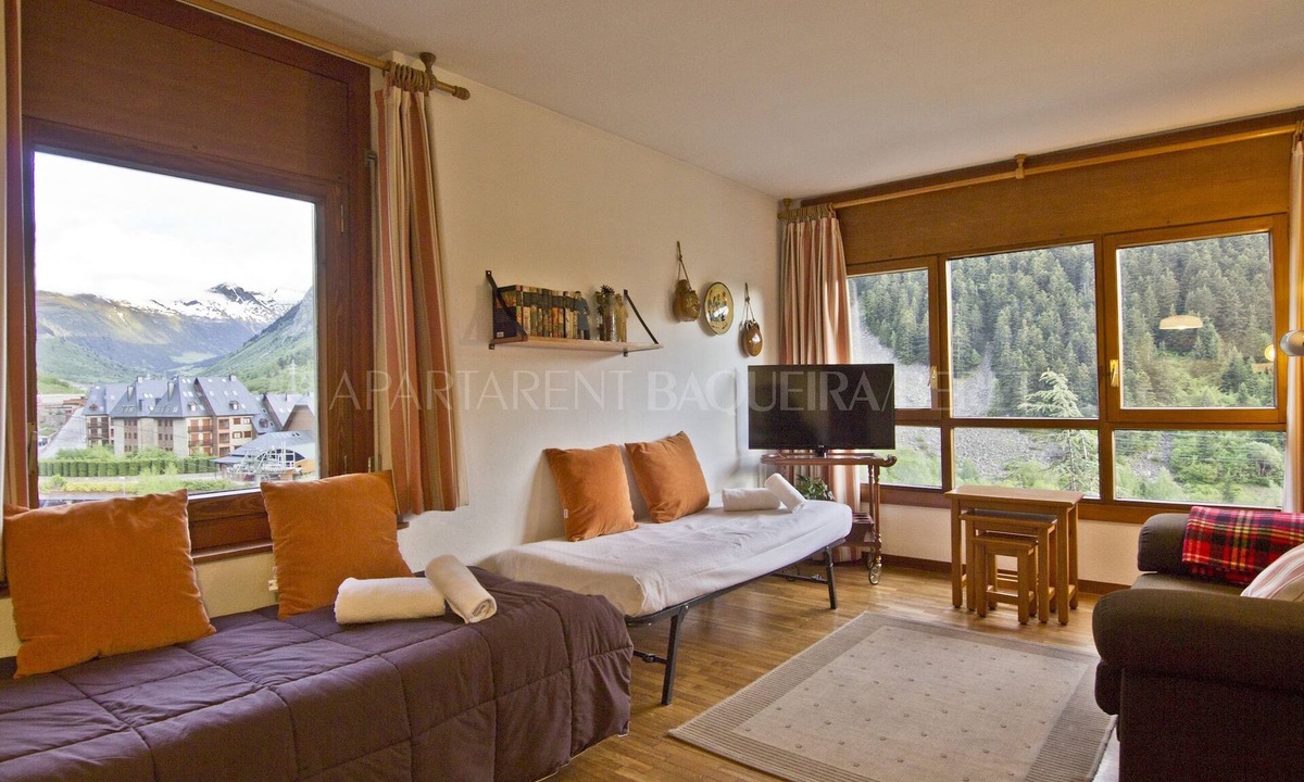 Baqueira Apartment | Lagos - Edificio Bonaigua