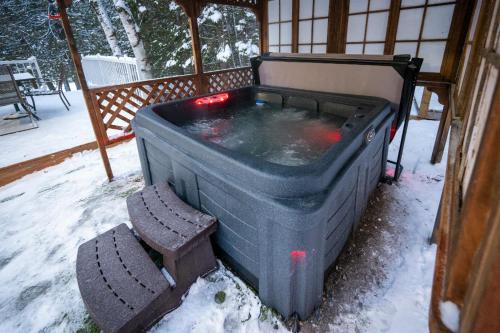 Blue Sea Ski Chalet | Lake Outdoor Fun & Comfort - Chalet Edja Natur