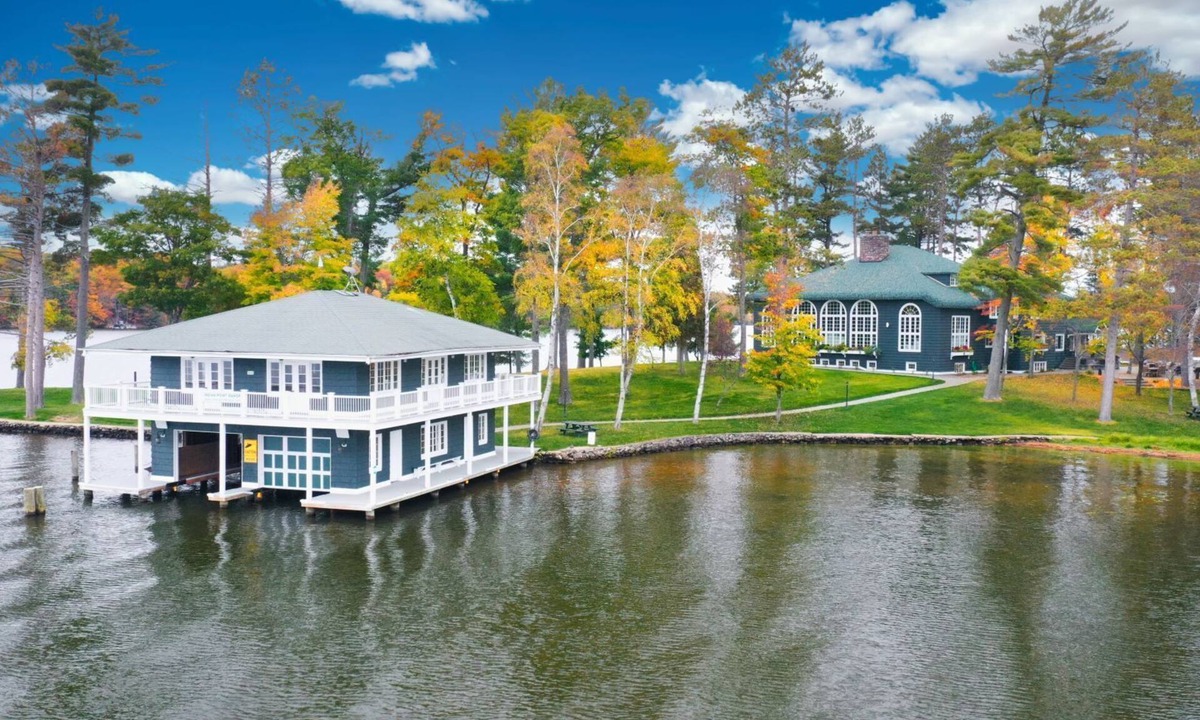 Eagle River House | Lakefront, Historic Estate on the Eagle River Chain of Lakes! Sleeps 42!