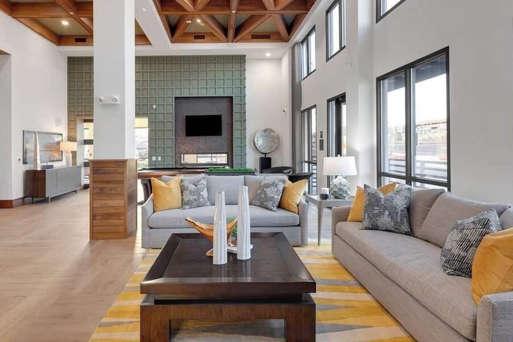 Albuquerque Apartment | Landing at Olympus Highlands North - 2 Bedrooms in Sycamore