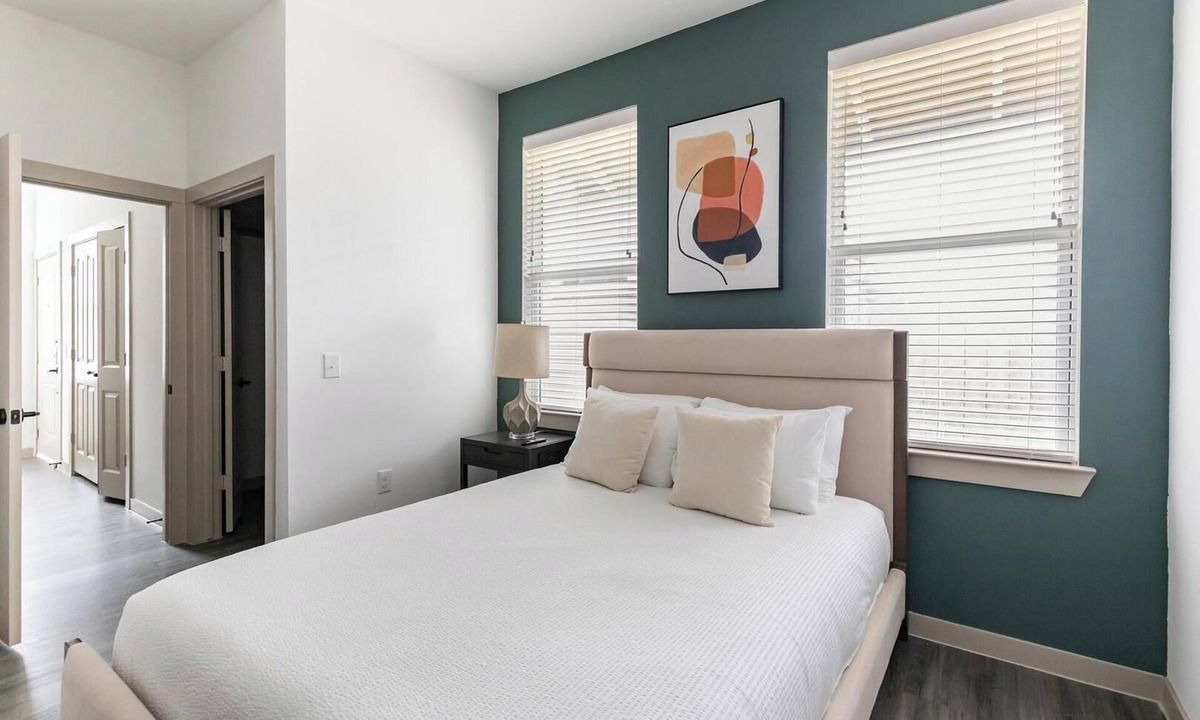 Fort Worth Apartment | Landing | Stunning 1BD, Clubhouse, Gym