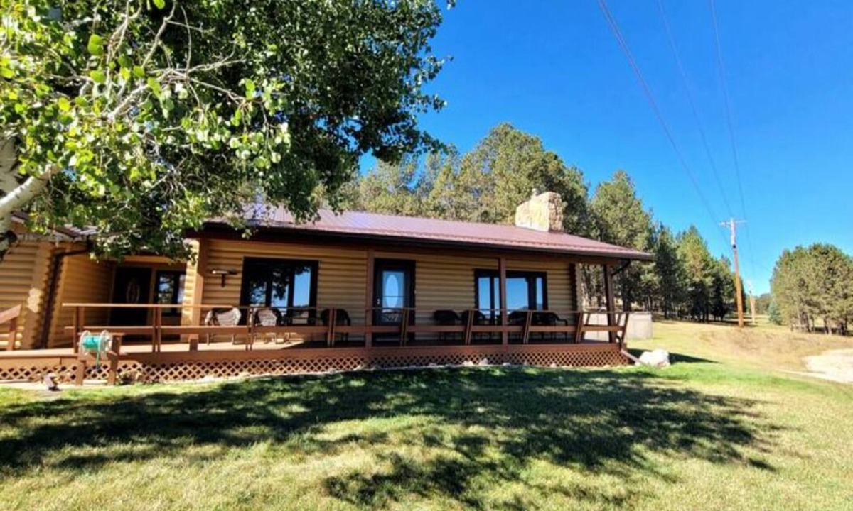 Custer House | Large Retreat*Mountain Views*Close to Custer