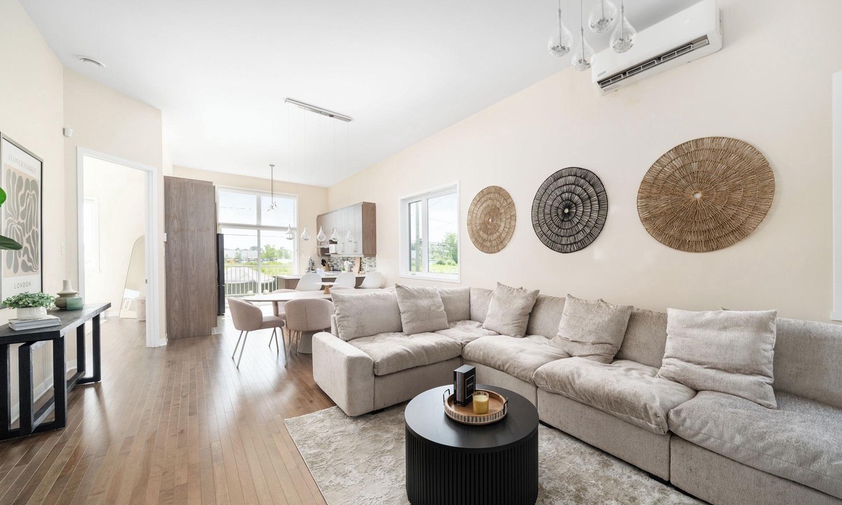 Laval House | Laval Haven