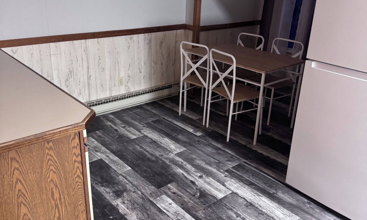 Hulbert Apartment | Located right on ORV/Snowmobile trail.