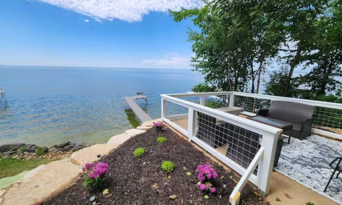 Forest Junction House | Looking for the perfect Wisconsin lake house for your family fun?