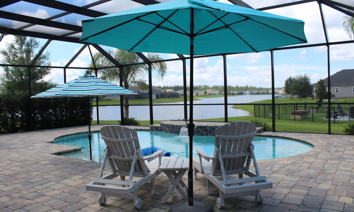 St. Augustine House | Lovin Life on Firefly! On Lake, Pool, Garage