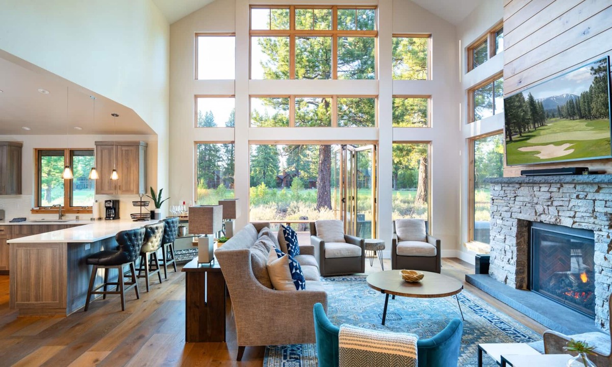 Truckee House | Luxury 4BD Home w/EV Charging Station at Old Greenwood!