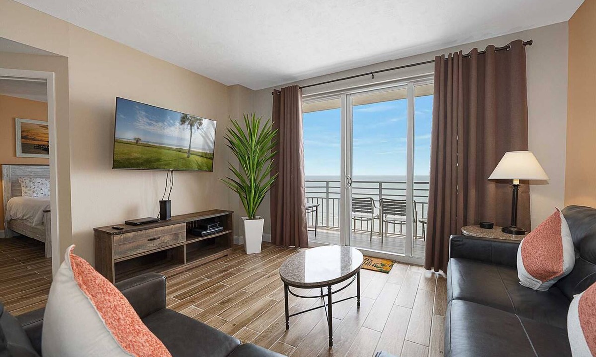 Brush - Stewarts Condo | Luxury 9th Floor 3 BR Condo Direct Oceanfront Wyndham Ocean Walk Resort Daytona Beach | 904