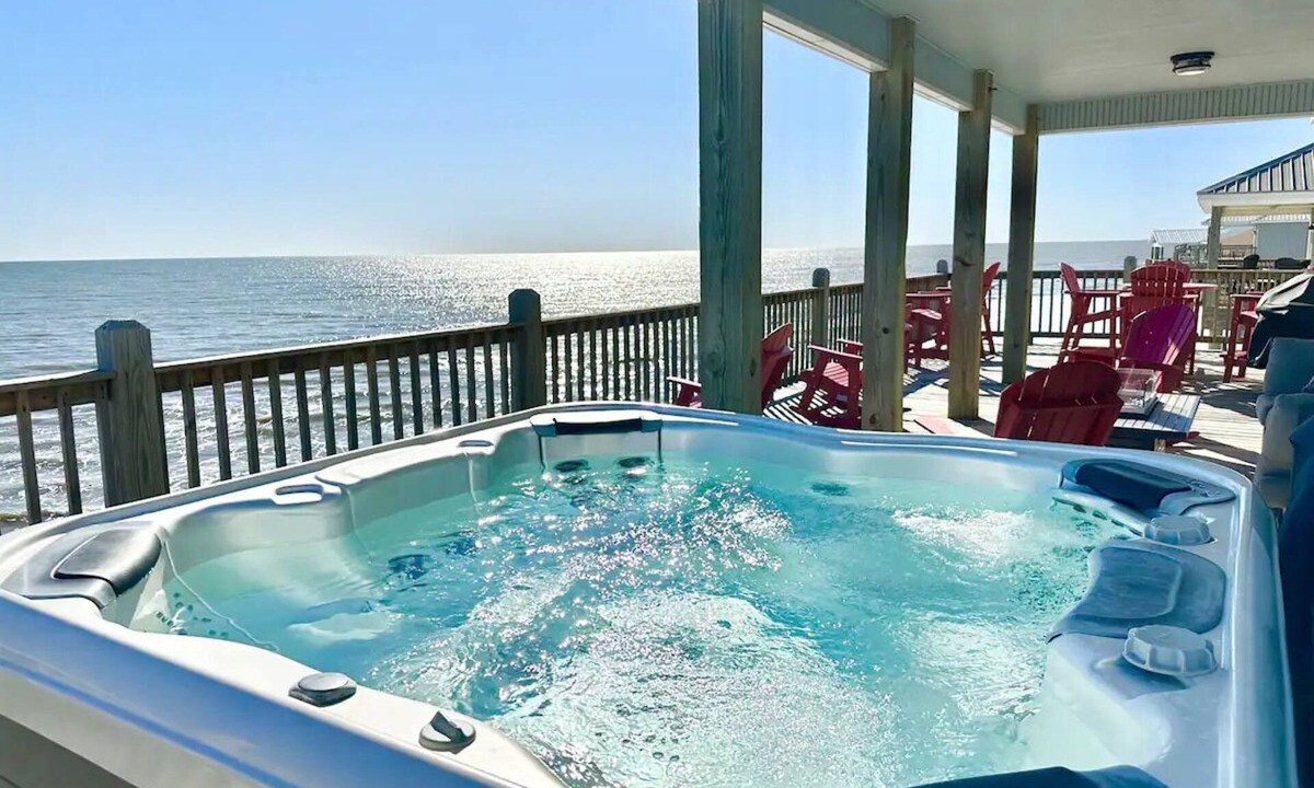 Dauphin Island House | Luxury Beachfront Oasis with Hot Tub, Pet Friendly, Hammock, Swings, Loaded