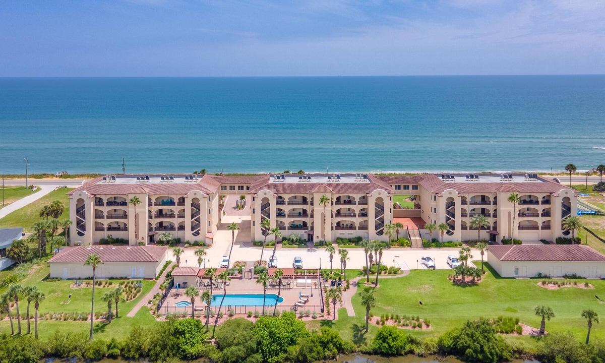 Beverly Beach Condo | Luxury OCEANFRONT 3/3 with HEATED POOL and HOT TUB - Brand New Listing!