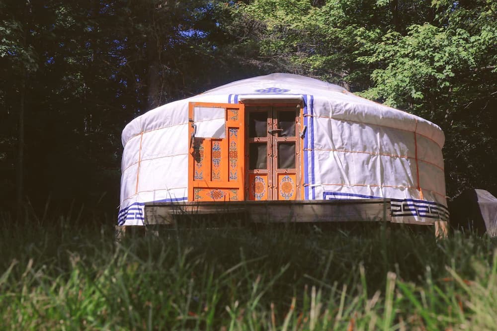 Mattawa Cabin | Luxury Yurt Camping for Four Guests in Mattawa, Ontario, Canada