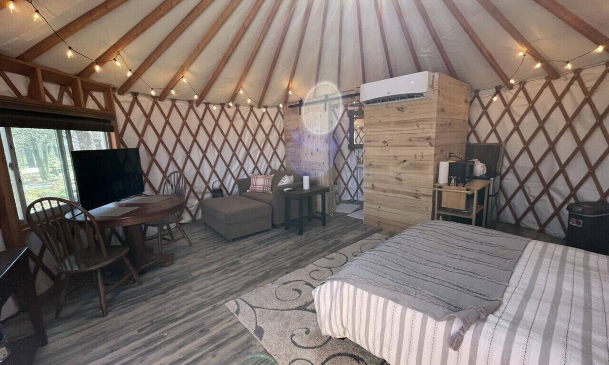 Mineral Wells Cabin | Luxury Yurt in Mineral Wells