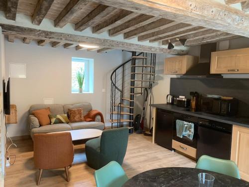 Luc-sur-Mer House | Maisonnette de charme - Piscine intérieure privée chauffée en option