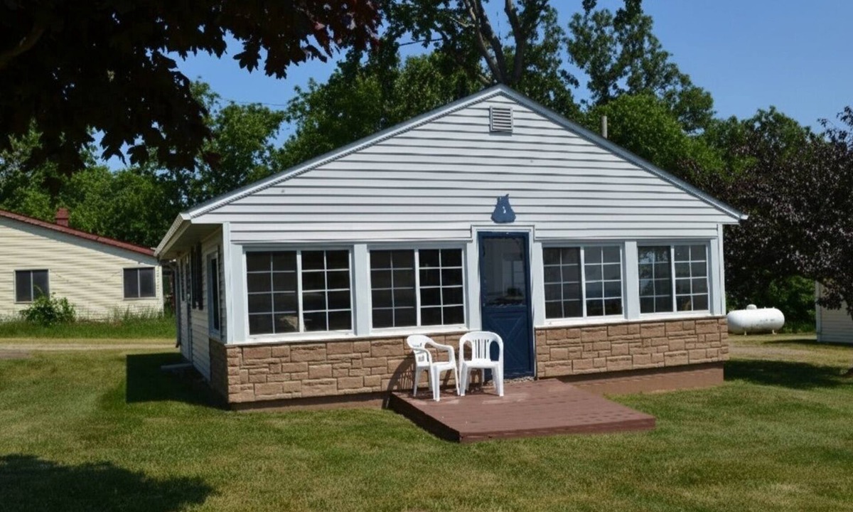 Marblehead Cottage | Marina View 2BR Cottage #4 at South Beach Resort — Marina, Beach and Pool Views