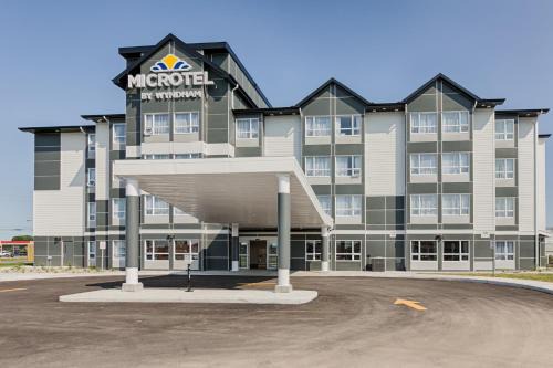 Casselman Hotel | Microtel Casselman