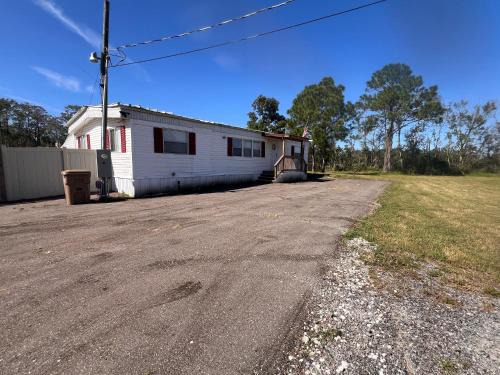 Kissimmee House | Mobile Home on huge parking space 10 mins from airport, 20 mins from Disney