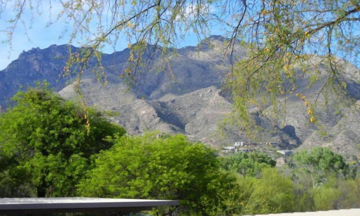 Tucson Condo | Model 3 Bedrm with office/den second floor with stunning mountain views