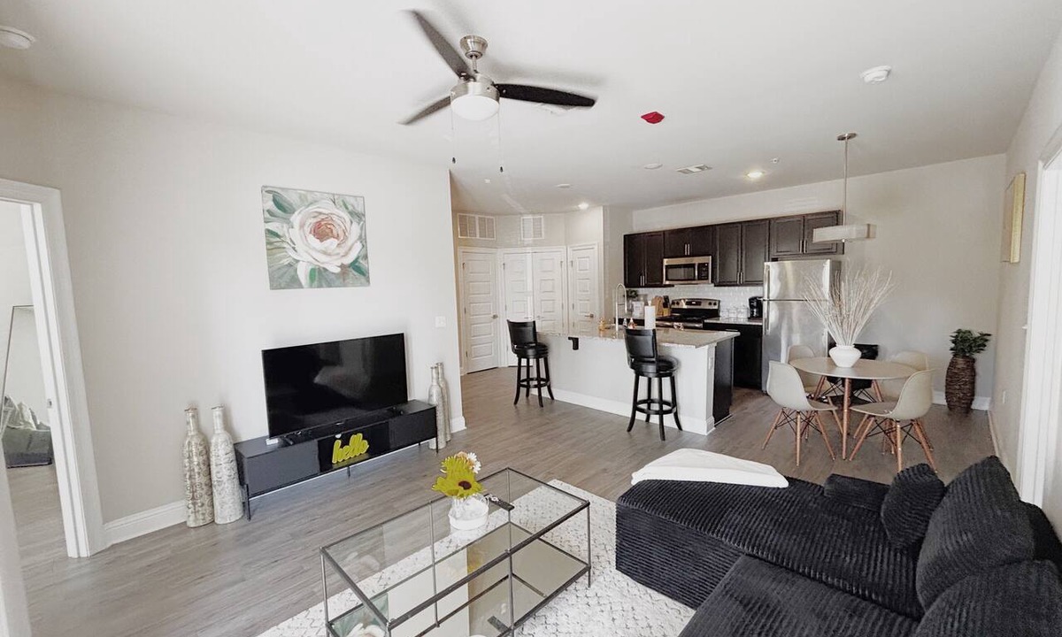 Tangipahoa Parish Apartment | Modern 2BD/2BA Oasis Fast WiFi Balcony Gated Community Near SLU & Downtown
