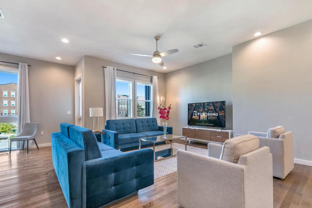 Mid-City House | Modern 4BR Villas with Amenities