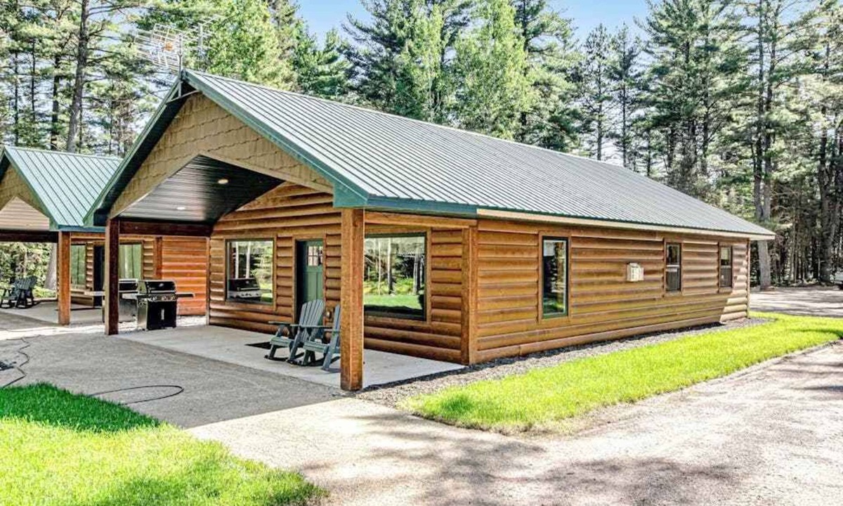 Conover House | Modern dog-friendly cabins w/hot tub, fireplace, patio, grill, central AC, & W/D