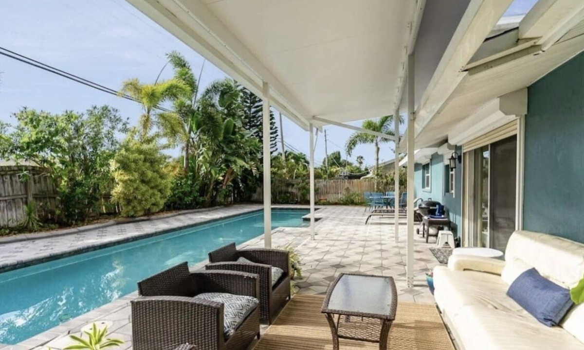Golden Beach Estates House | Modern Home with a Private lap pool - 3 Blocks to a Gorgeous Beach!