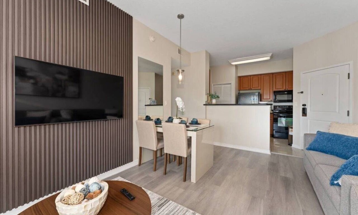 Florida Center Villa | Modern Suite Near Universal & Convention Center